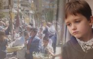 شموع الشعانين تذوب ... كما دموع اوﻻدنا ...